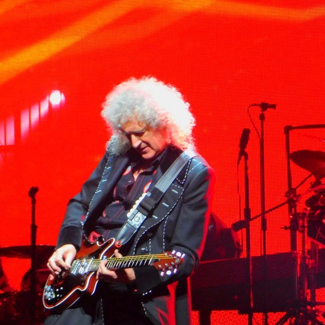 Brian May, ascolta 'New Horizons'