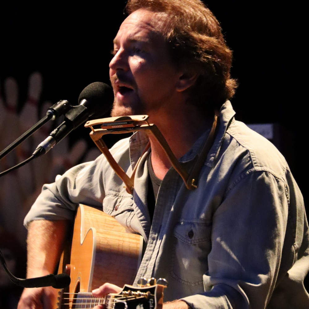Eddie Vedder, ascolta la cover di Chris Cornell