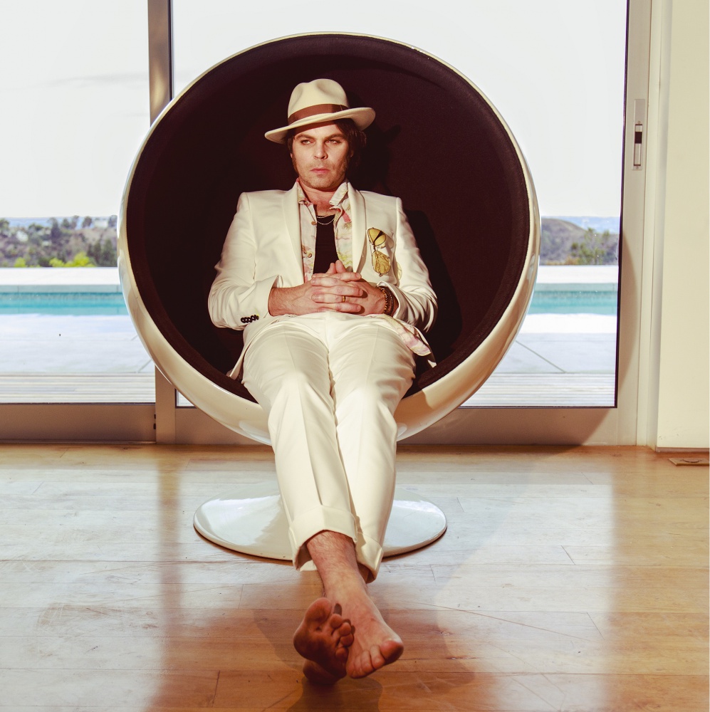 Gaz Coombes torna con 'Deep Pockets'