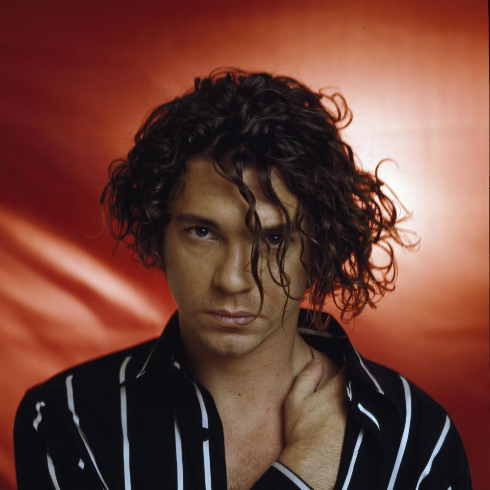 Inxs, due inediti nel documentario su Hutchence: "Mistify"