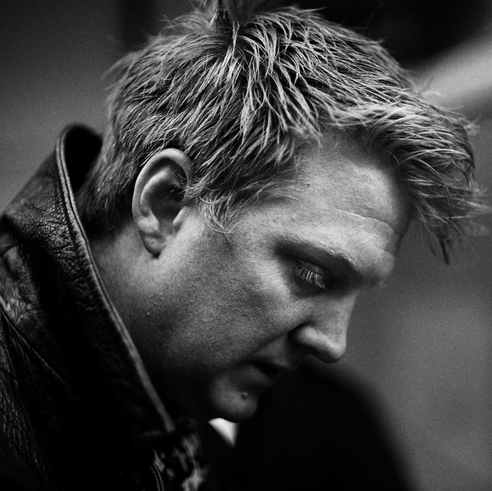 Josh Homme invita sul palco...Spiderman