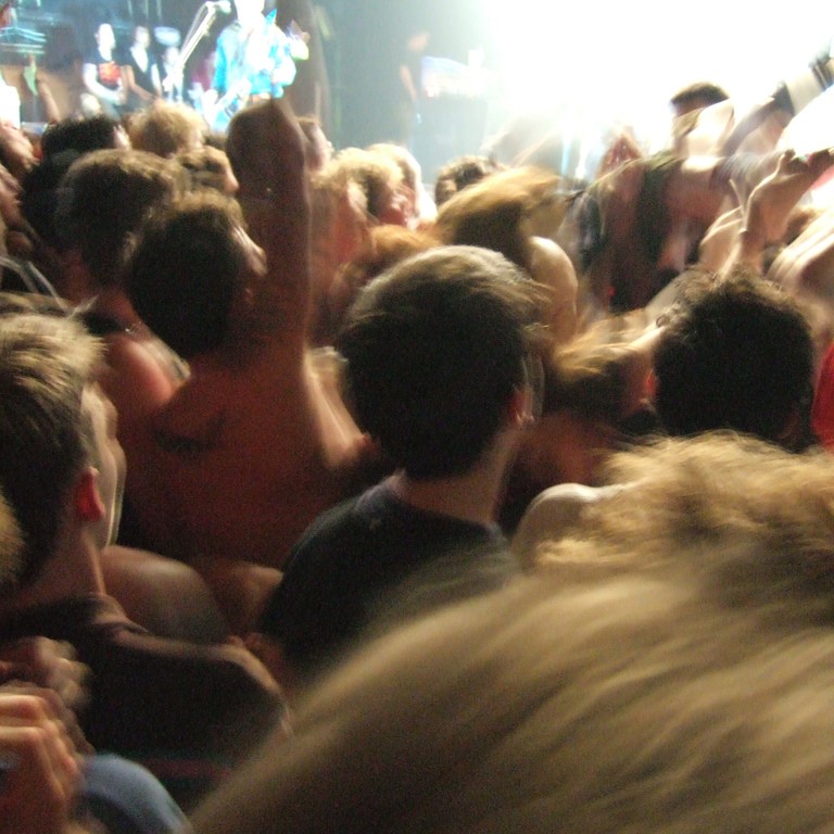 Mai provato a mangiare dei cereali nel mosh pit?