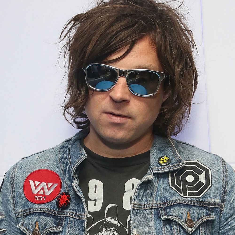 Ryan Adams interpreta i Rolling Stones