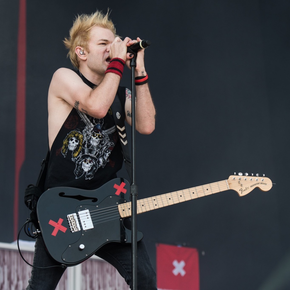 Sum 41, "A Death in The Family" è il nuovo singolo