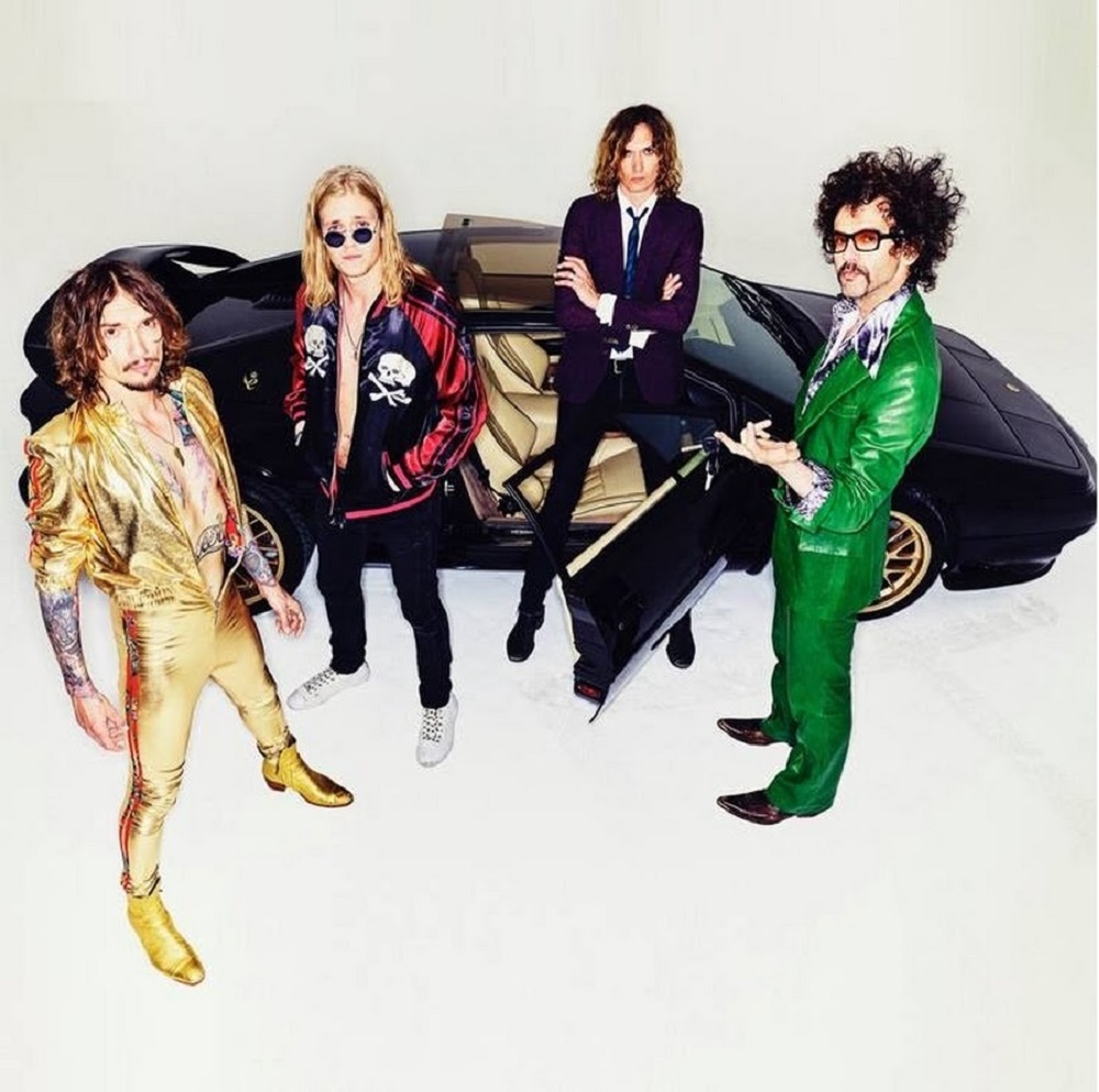 The Darkness: esce a giugno "Live At Hammersmith"