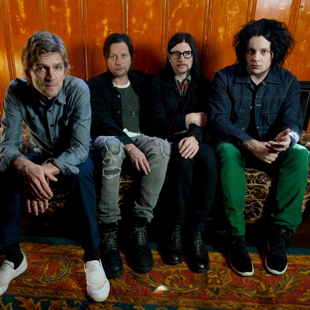 The Raconteurs, ascolta 'Help Me Stranger'