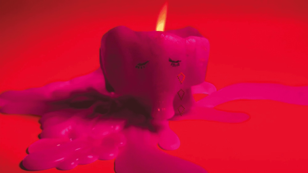 Pink Elephant: gli Arcade Fire incontrano il tocco magico di Daniel Lanois
