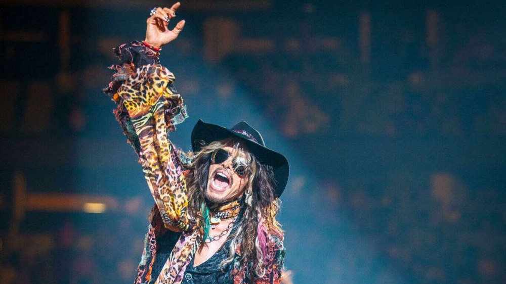 Aerosmith, Steven Tyler è uscito dal rehab