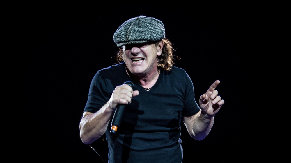 Brian Johnson e l'emozione di incontrare Paul McCartney