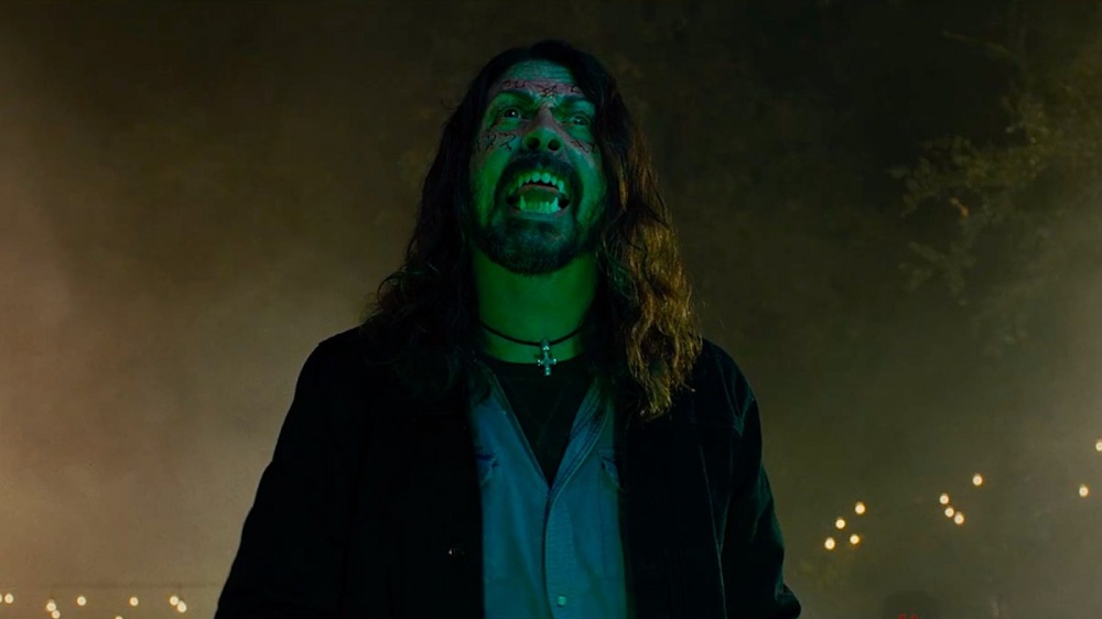 Foo Fighters, Studio 666 arriva nei cinema italiani