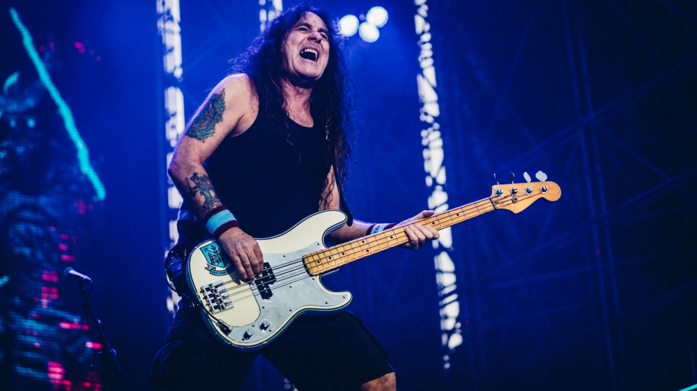 Iron Maiden, Steve Harris a Radiofreccia: Mi godo la band fino quando  riesco - Radiofreccia