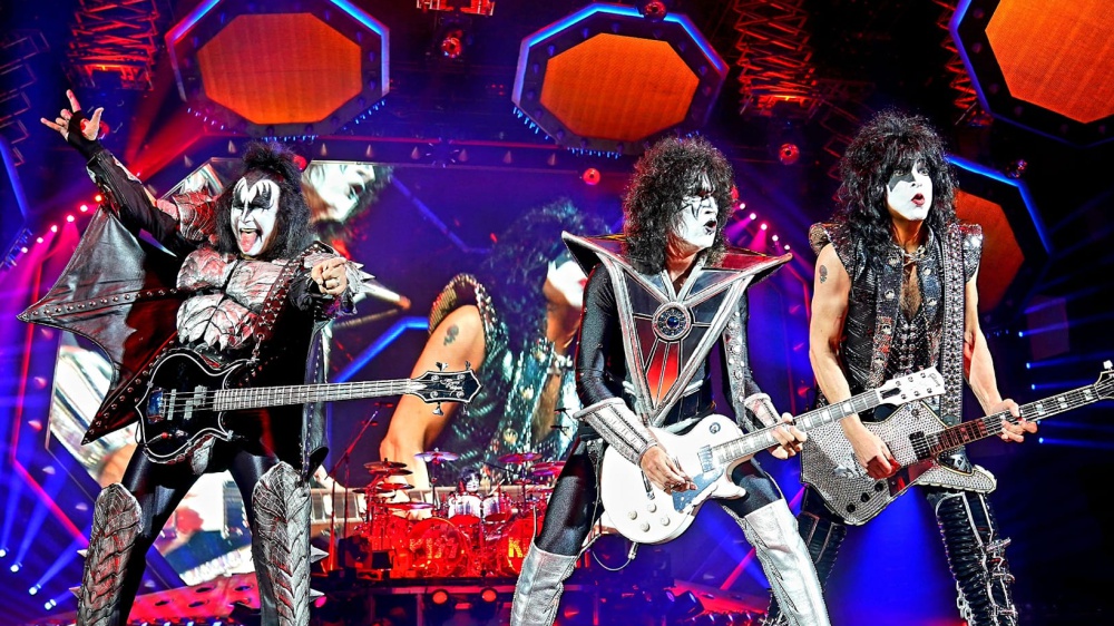 Kiss, Gene Simmons: "Bisogna avere la dignità di chiudere al top"