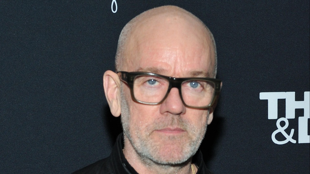 Michael Stipe, manca sempre meno al debutto solista?