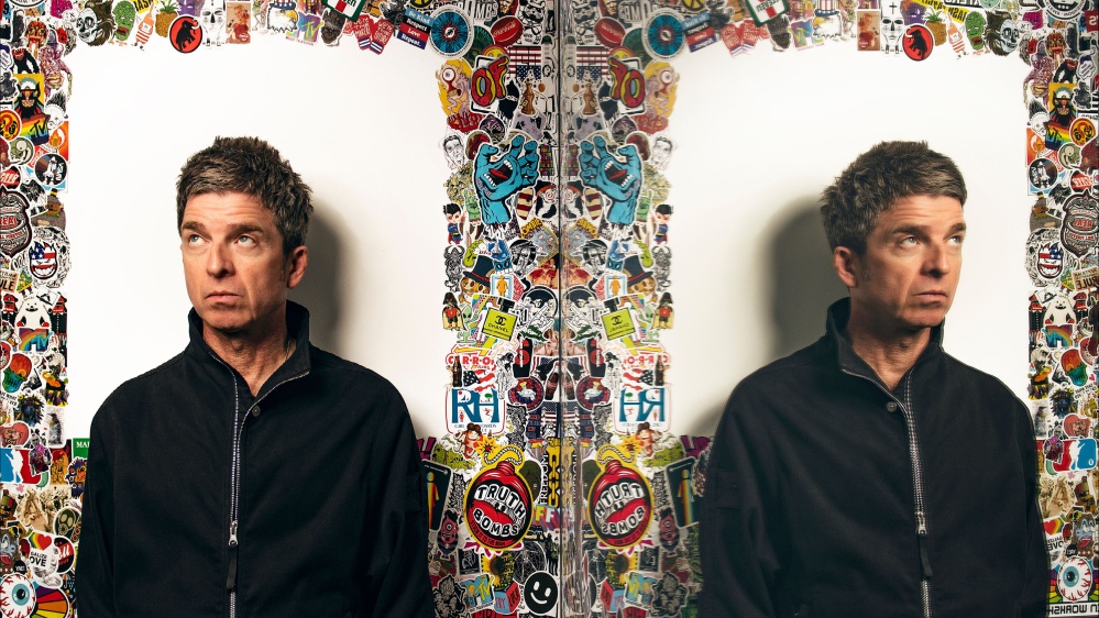 Noel Gallagher, il ritorno con il nuovo singolo Pretty Boy (feat. Johnny Marr)