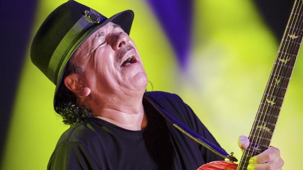 Santana, Kirk Hammett dei Metallica  suonerà sul nuovo album