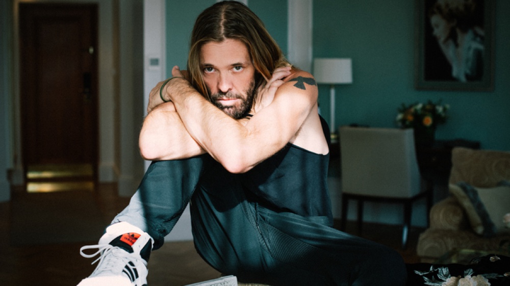 Taylor Hawkins, continuano gli omaggi live dei colleghi