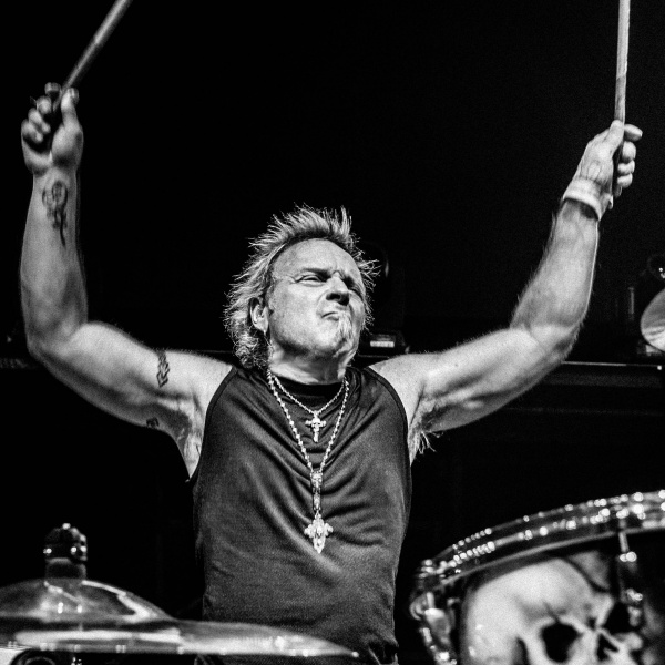 Aerosmith, preoccupazione per Joey Kramer