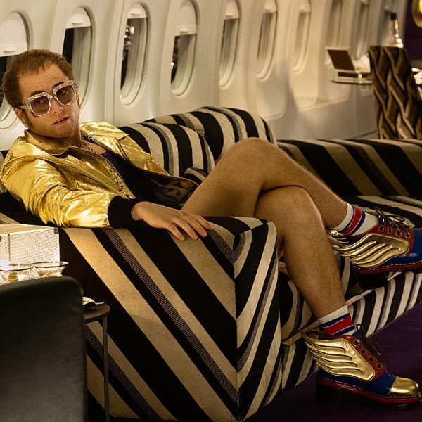 Elton John: "Qualcuno voleva che riducessi sesso e droga in Rocketman"