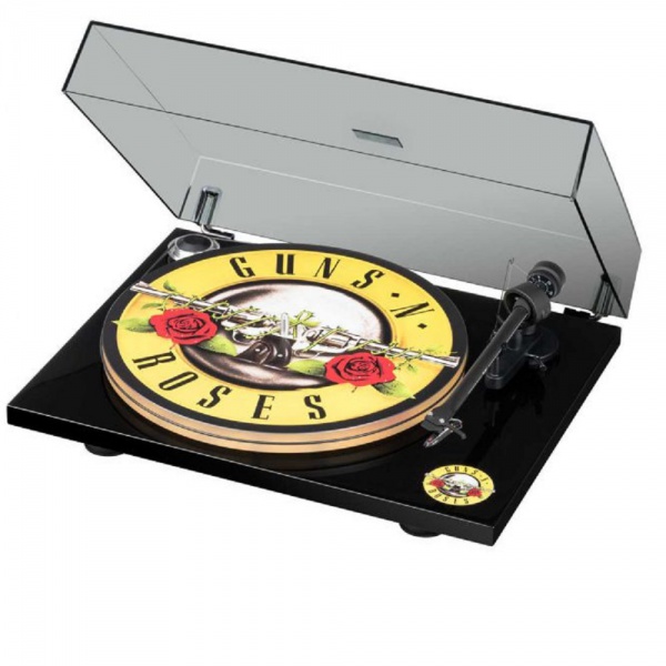Guns N'Roses, arriva un giradischi personalizzato
