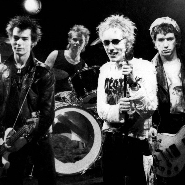 I Sex Pistols Si Fanno Causa Tra Di Loro Per Il Biopic Di Danny Boyle Radiofreccia 5957