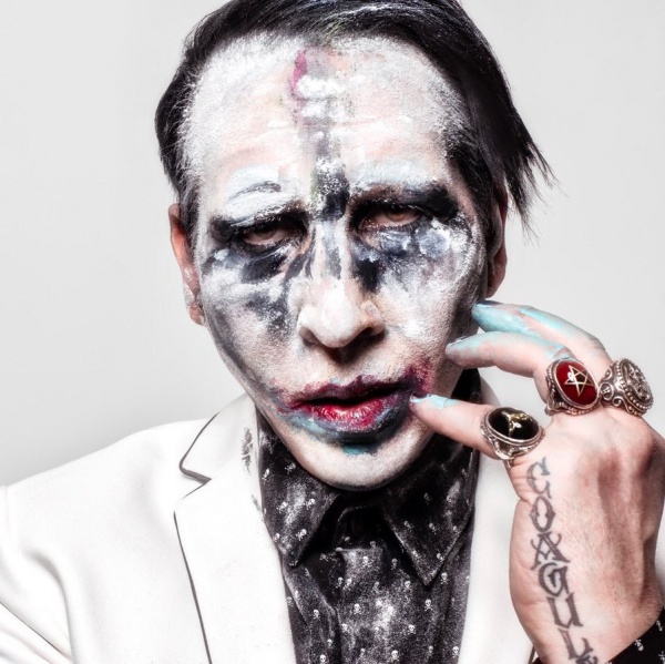 Manson, live interrotto per un malore