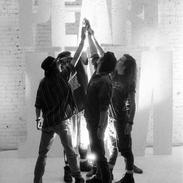 Nel '93 i  Pearl Jam rifiutarono uno show con G N'Roses e U2