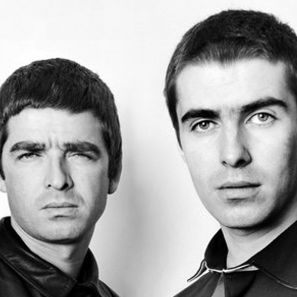 Oasis, Liam Gallagher lancia nuovi messaggi a Noel