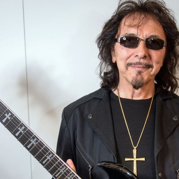 Tony Iommi:"Sorpreso Keith Richards sia ancora vivo"