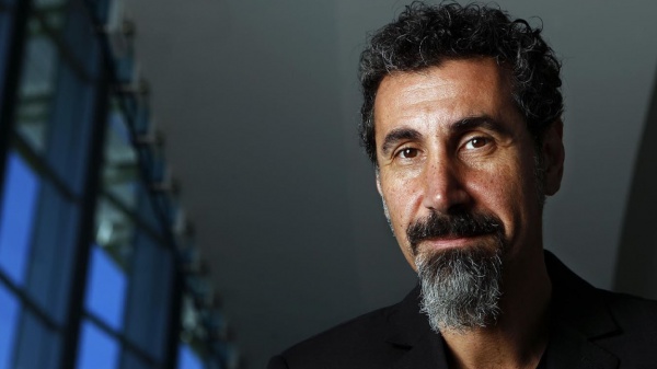 System Of A Down, Serj Tankian pubblicherà in un EP le canzoni pensate per la band