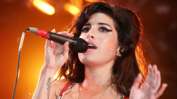 Amy Winehouse, un nuovo film a dieci anni dalla morte