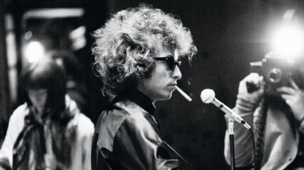 Bob Dylan, i legali sulle accuse di abusi:"Uno sfrontato ricatto"