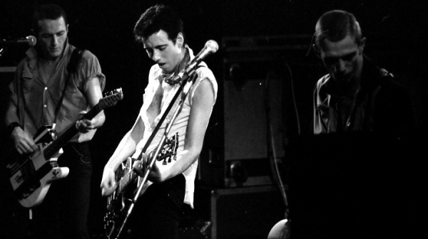 COMBAT ROCK: l’ultimo atto lucido e inquieto dei Clash