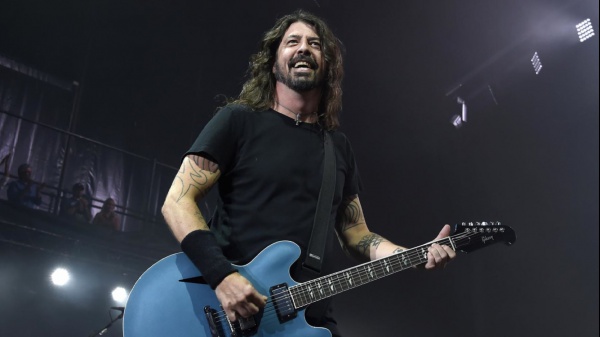 Foo Fighters, Dave Grohl  sogna i Nirvana