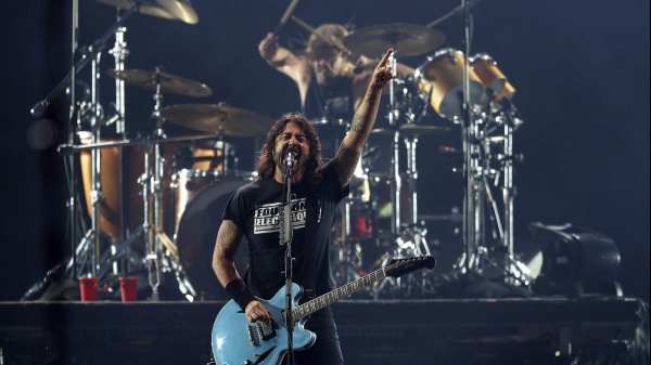 I Foo Fighters entrano nel Metaverso con uno show per il SuperBowl