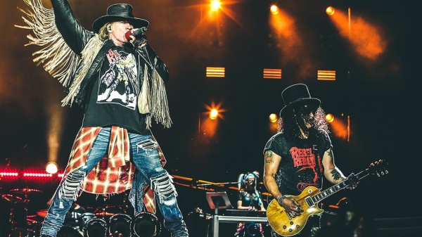 I Guns N'Roses potrebbero suonare dal vivo una canzone per la prima volta?