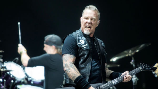 I Metallica fanno causa all'assicurazione per lo spostamento del tour