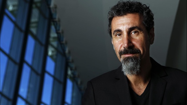 I System Of A Down hanno cercato un sostituto di Serj Tankian