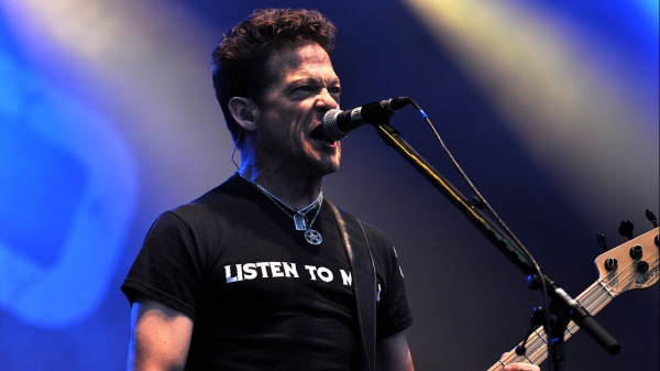 Jason Newsted ha messo in vendita i suoi strumenti