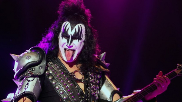 Kiss, Gene Simmons "Smettiamo al top per rispetto nostro e dei fan"