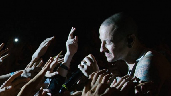 Linkin Park Chester Bennington era felicissimo due giorni prima della sua morte