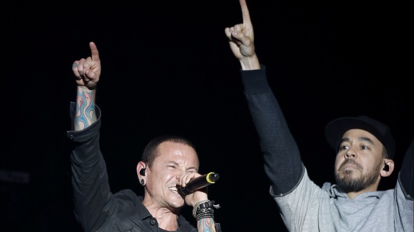 Linkin Park, continuano i rumors sulla voce femminile al posto di Chester Bennington