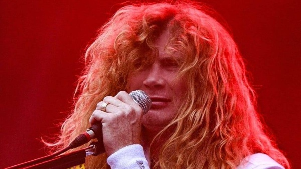 Megadeth, Dave Mustaine pronto a trasferirsi nelle Marche