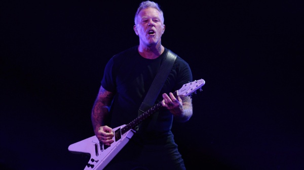 Metallica, le invenzioni di James Hetfield per il tour