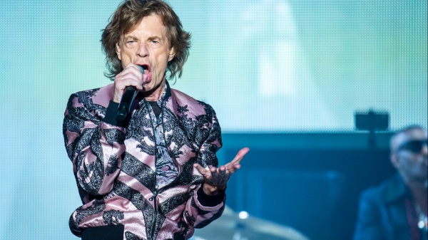 Mick Jagger dallo studio: "Mi sono tenuto impegnato"