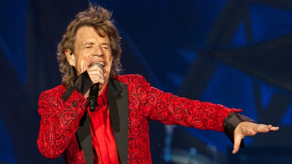 Mick Jagger positivo al COVID ma il concerto dei Rolling Stones a Milano è confermato