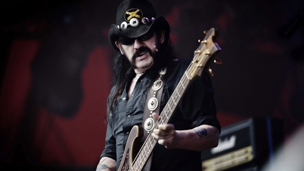 Motorhead, le ceneri di Lemmy in un proiettile regalato agli amici