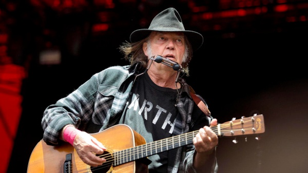 Neil Young annuncia un nuovo cofanetto delle Bootleg Series