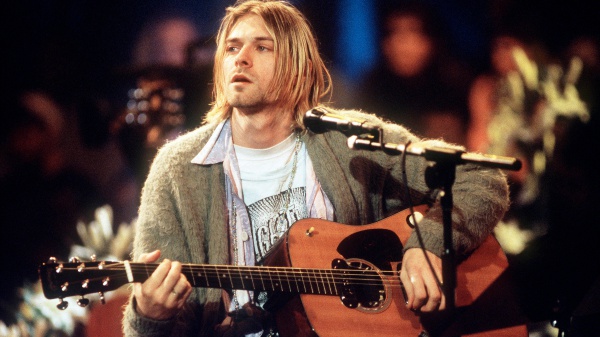 Nirvana, all'asta la chitarra usata da Cobain per MTV Unplugged