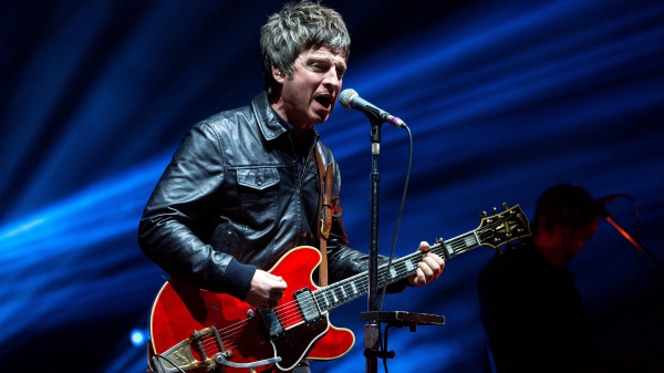 Noel Gallagher, il nuovo album è sempre più vicino