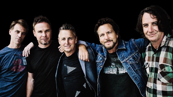 Pearl Jam, ascolta 'Superblood Wolfmoon'